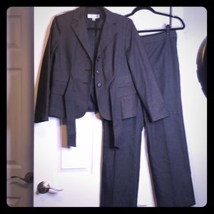 Suit Studio dark (denim look) women’s suit size 8P